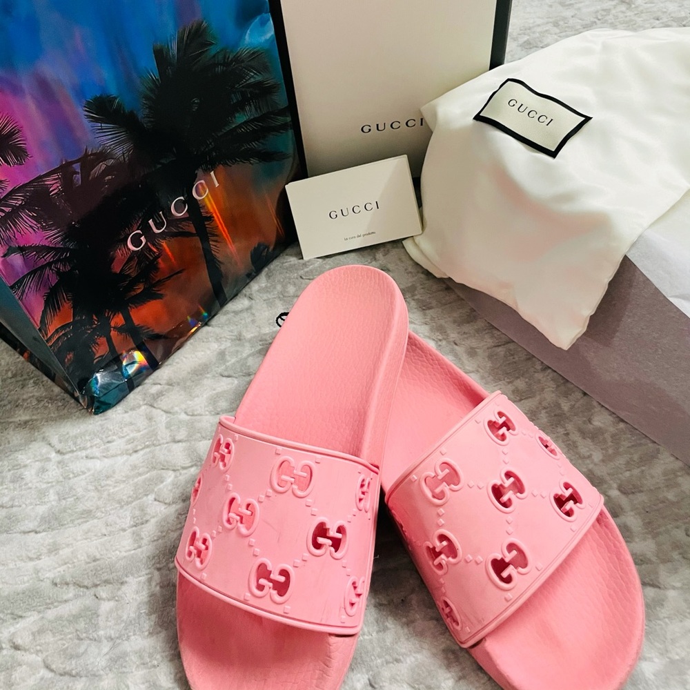 Gucci slides